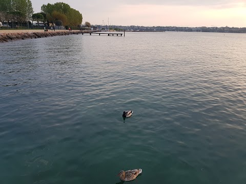 Del Garda beach lake