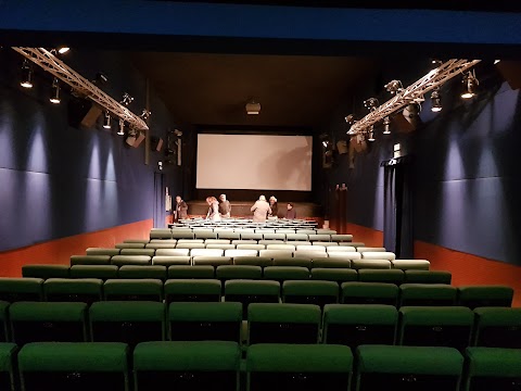 Cinema Teatro Moderno