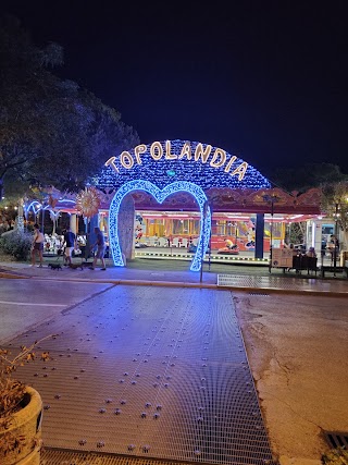 Topolandia