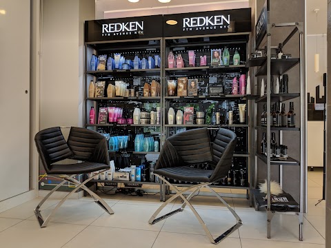 Giovio & Silvestro Parrucchieri Collegno Salone Redken