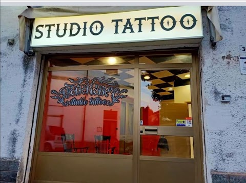 Dark Art Studio Tattoo