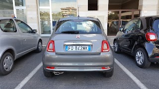 Noleggio Auto e Furgoni Maggiore AmicoBlu - Roma EUR