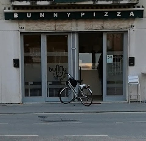 Bunny Pizza