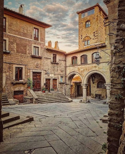 Visitare la Tuscia - guida turistica abilitata per Viterbo e Roma - Marco Zanardi