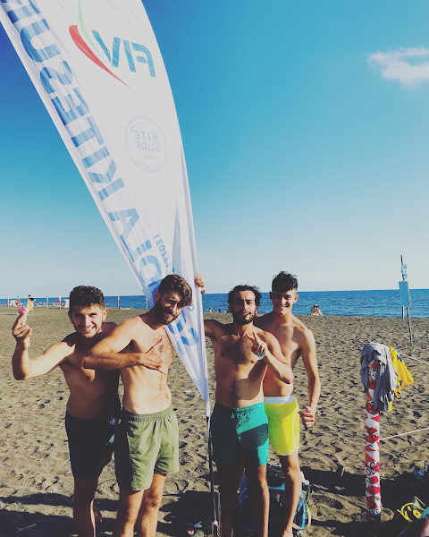 Scuola Kitesurf Roma Nord