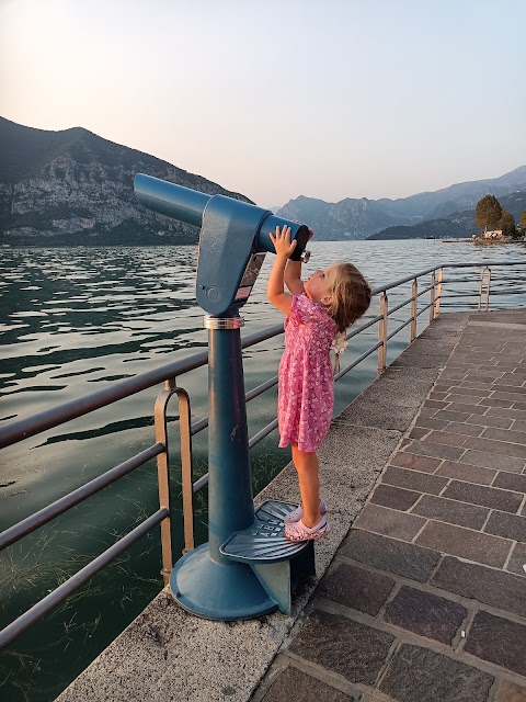 SAILING ISEO LAKE