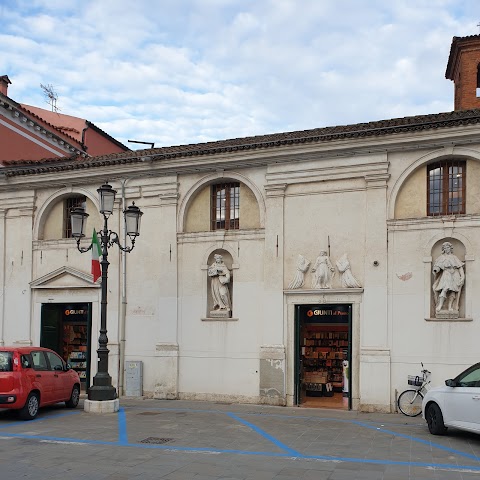 Giunti al Punto Librerie