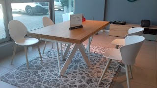 FRANCHI SEDIE SRL - STORE CALLIGARIS