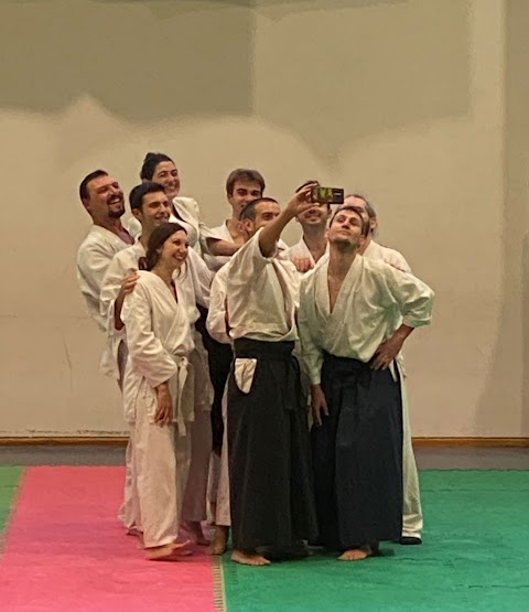 AIKI CENTER - Scuola di Aikido