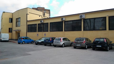 Istituto Scolastico d'Istruzione Superiore "Gandhi"