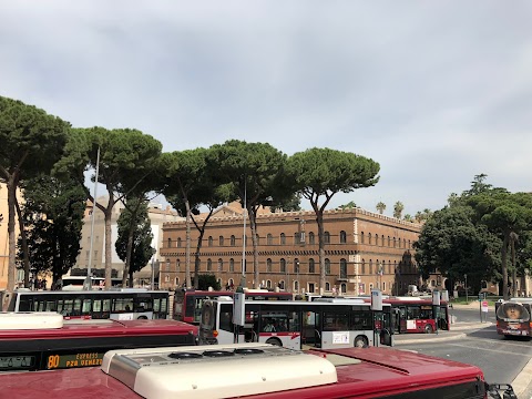 Biblioteca della Società Italiana per Organizzazione Internazionale