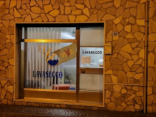 Lavasecco VIWA di Franchi Silvana