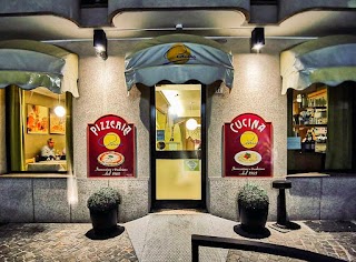 Caruso pizzeria con cucina