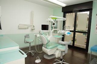 Studio Dentistico Dott. Purello D`Ambrosio Giuseppe