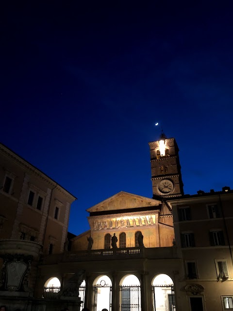 Casa del Moro Romantic loft in Trastevere