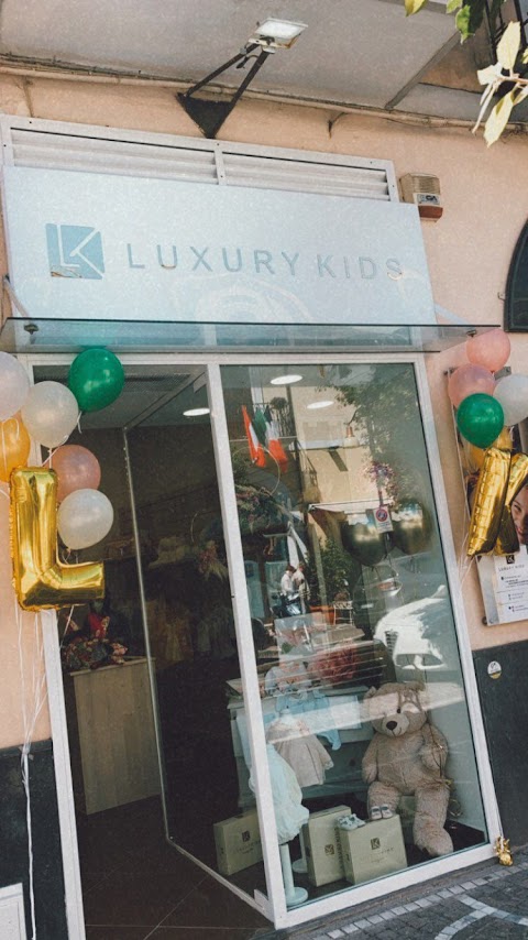 Luxury Kids Pompei - Abbigliamento per Neonati e Bambini