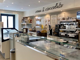 Gelateria Caffetteria Crema & Cioccolato