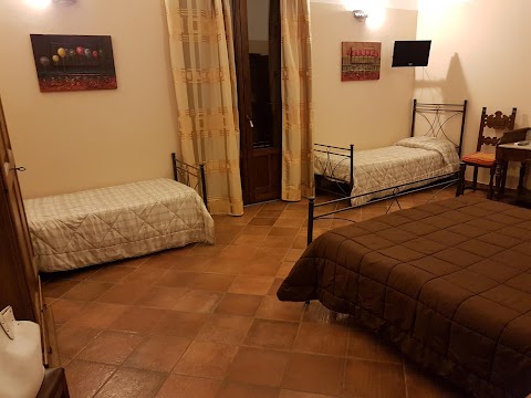 Cinisi Vacanze B&B and RENT A CAR