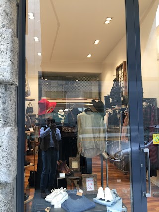 Negozio di abbigliamento KI Concept Bergamo