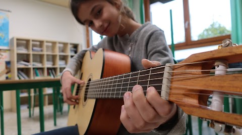 Maestro Libero - musica e chitarra per bambini