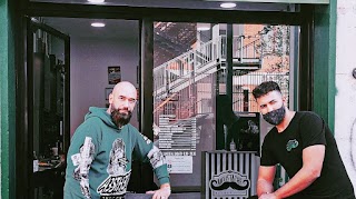 La moustache barber shop