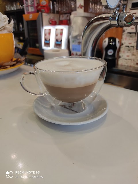 Lima's Cafè Food & Drink