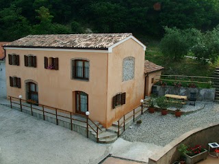 Agriturismo La Scuderia Pernottamento e Prima Colazione