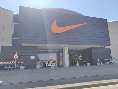 Nike Factory Store