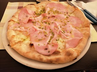 Terre Neure Pizzeria