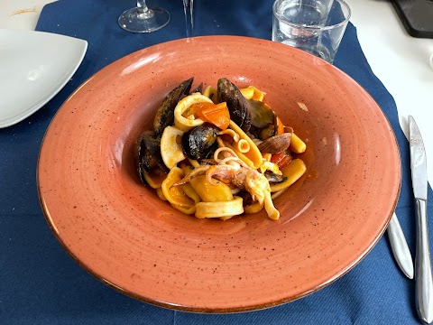 Ristorante La Barchetta da Bledi | Ristorante di Pesce - Pinseria