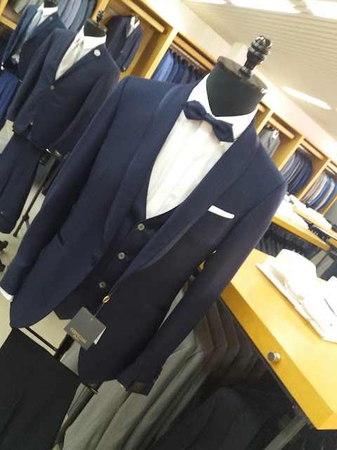 Corneliani Mantova Store