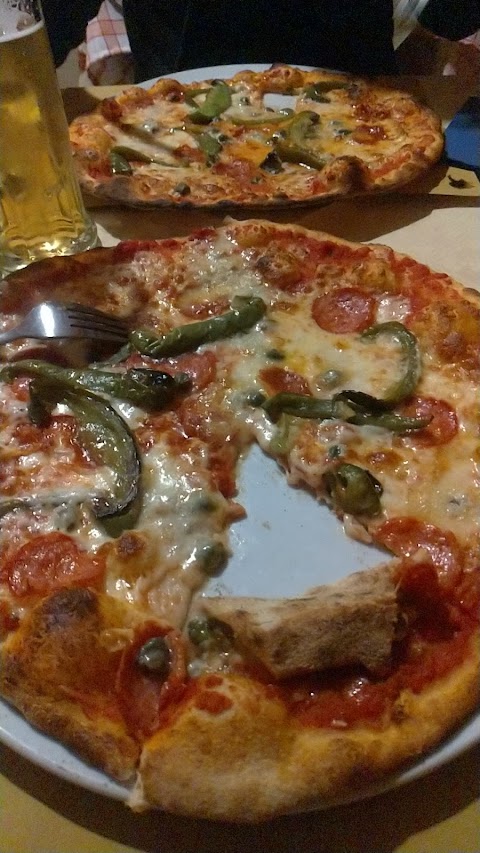 Trattoria Pizzeria Bar Alla stazione