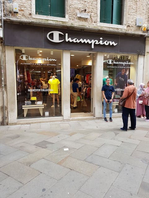 Champion Store