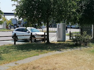 Stazione di ricarica per veicolo elettrico