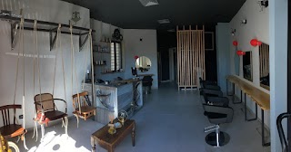 Dadaismo Hair Studio