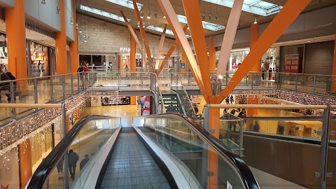 Centro Commerciale "Vulcano Buono"