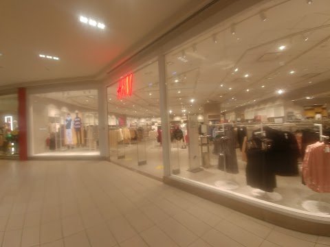 H&M