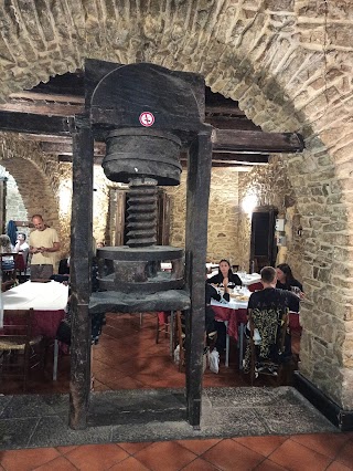 Osteria Le Logge Di Truncellito Arturo