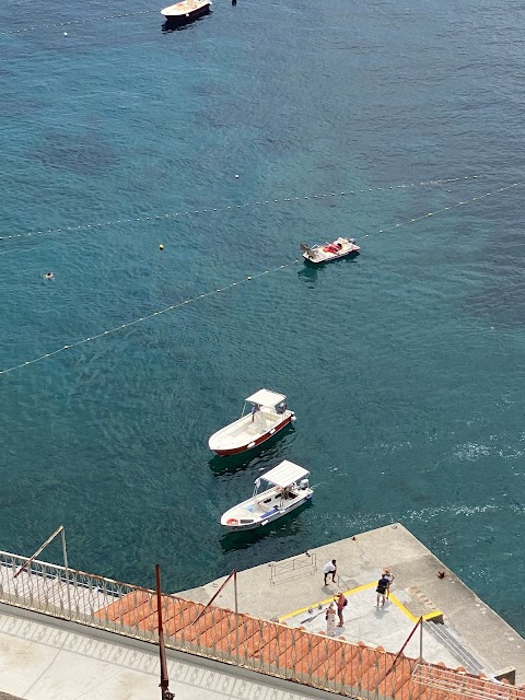 L'uomo E Il Mare S.r.l. Escursioni in barca Positano e Costiera Amalfitana