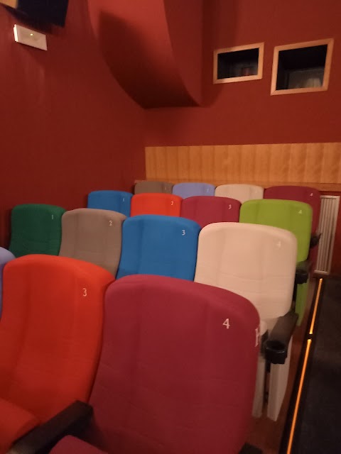 Cinema 3