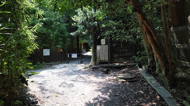 Jufuku-ji Temple Gate