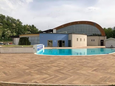 Piscina Comunale "Green Park"