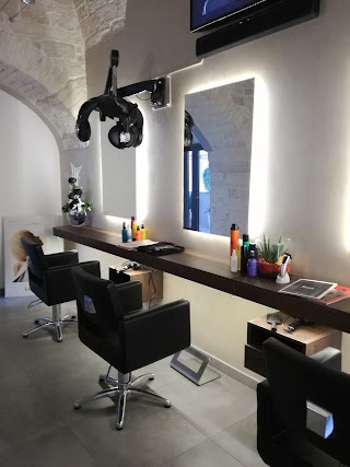 Nicolò Maggialetti HairSalon