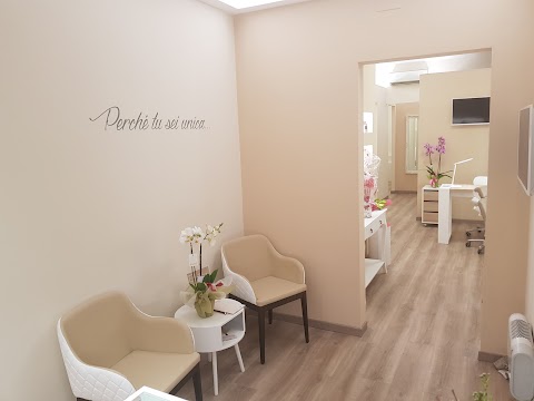 Unique Beauty Center di Diana Tiron