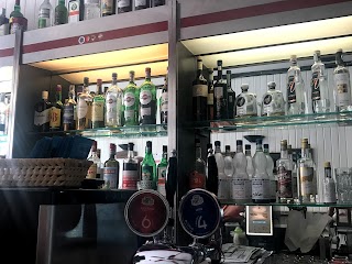 Bar roby