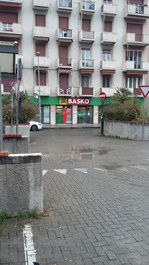 Basko Via Franceschi, Chiavari