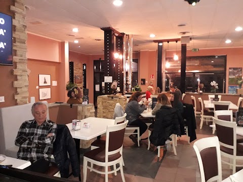 Kubí Café Pasticceria Bistrot