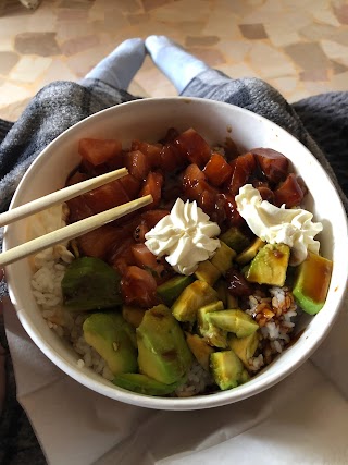 Oshi Pokè Bowls