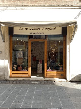 Lumineers project-concept store