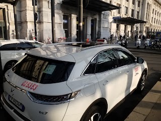 Taxi - Stazione Centrale Savoia